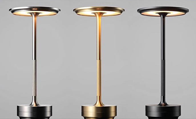 Alvi Bordslampa – Trådlös & Stilren Design