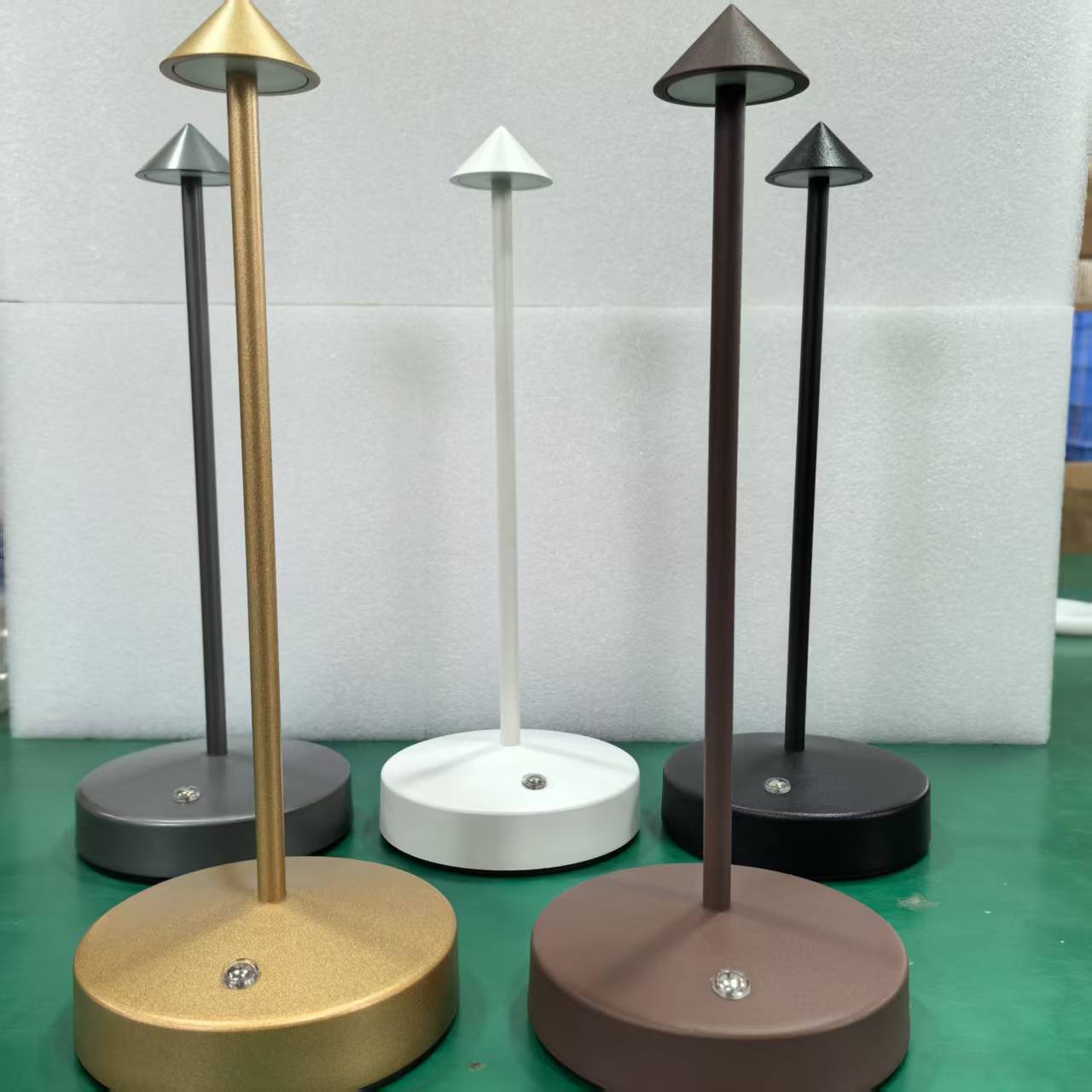 Meli Trådlös Bordslampa Batteridriven